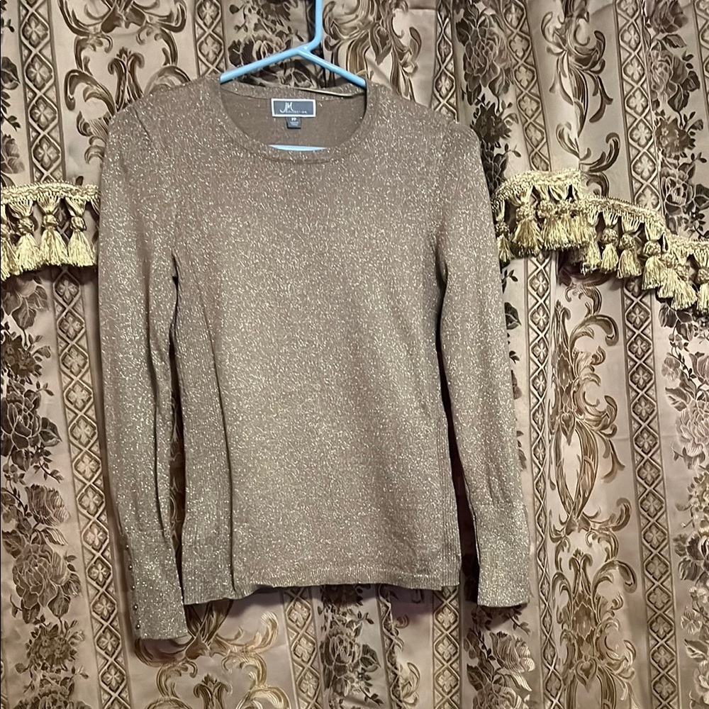 JM Collection Gold Crew Neck Sweater with Fine Knit Texture